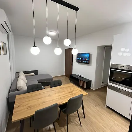아파트 Luxury Alba - Located 스플리트