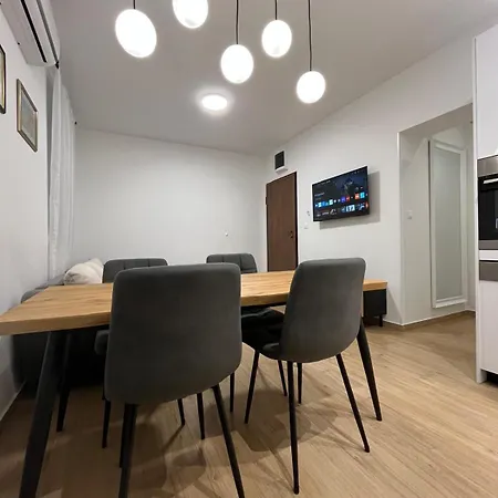 公寓 Luxury Alba - Located 斯普利特