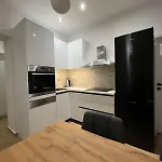 Luxury Alba - Located Apartment *