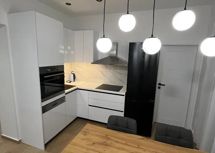 Apartment Luxury Alba - Located